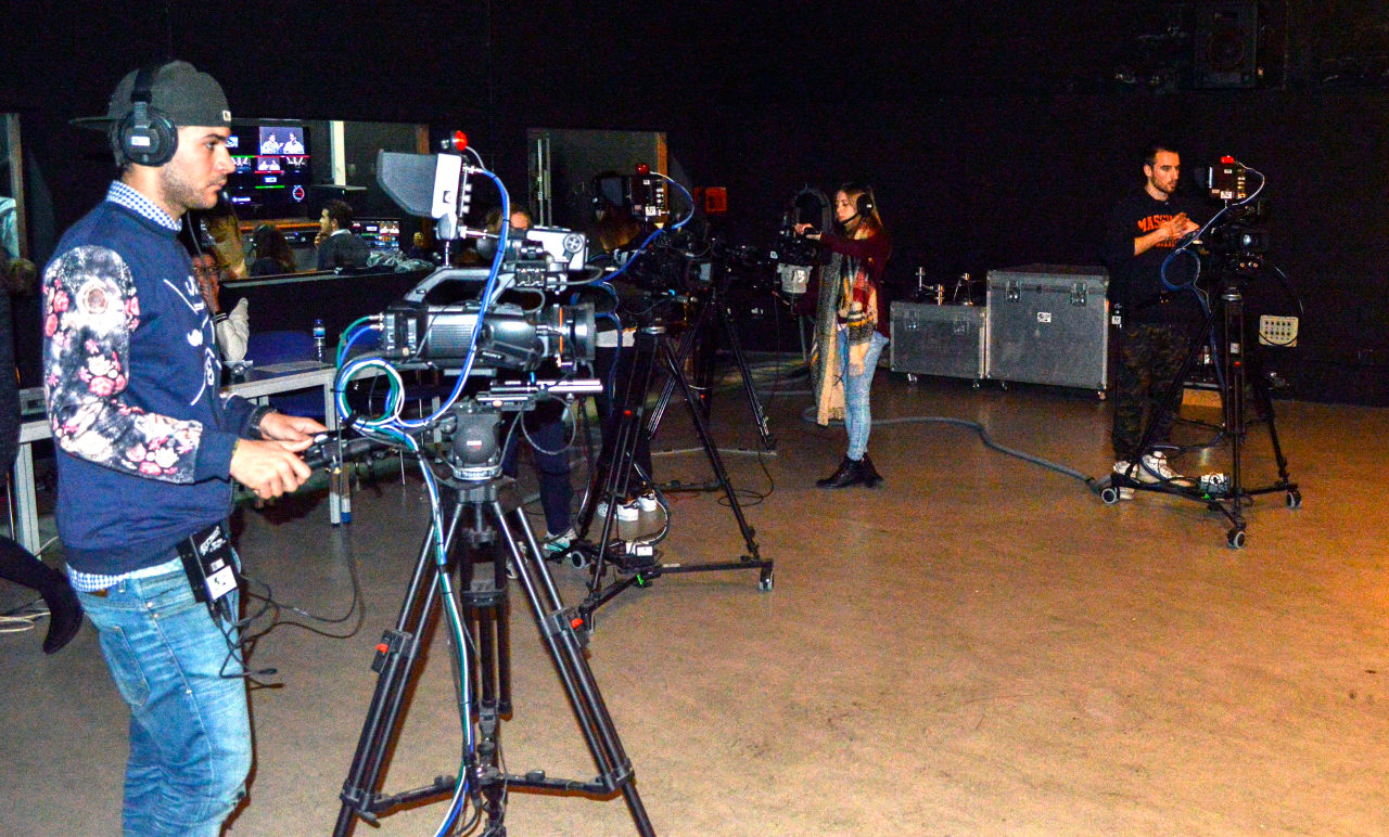 Escuela de Imagen y Sonido de Vigo EISV. Trabajo de alumnos de Producción de audiovisuales y Realización de Espectáculos. Programa de TV en directo, Vigo Debate 5